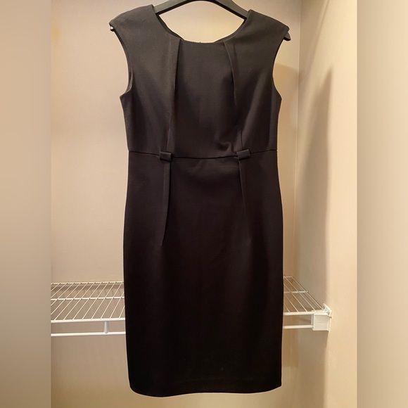 Black sleeveless Premise dress size 10 with back zip - Picture 1 of 12